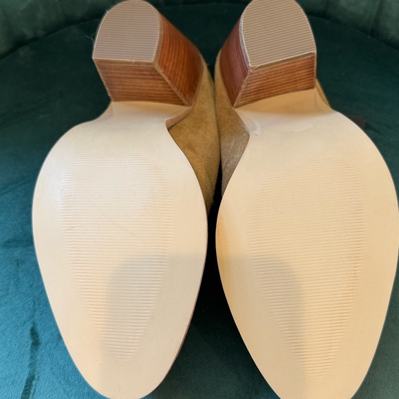 NWT Crevo Genuine Leather Suede Mules Size 8 Shoes Memory Foam Footbed Cowgirl - Picture 7 of 9